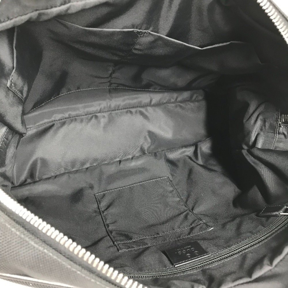 GUCCI Black Leather Shoulder Bag - Picture 10 of 14